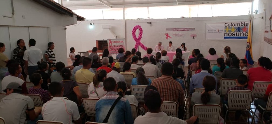 Consulado en Barinas realizó Charla sobre Prevención de Cáncer de Mama