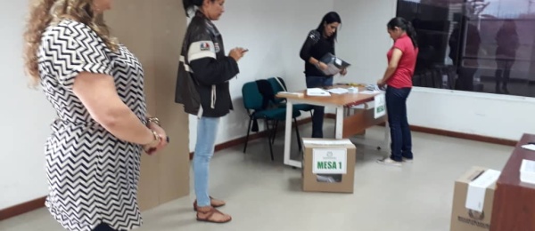 Inició la jornada electoral presidencial 2018 para la segunda vuelta en Consulado de Colombia en Barinas